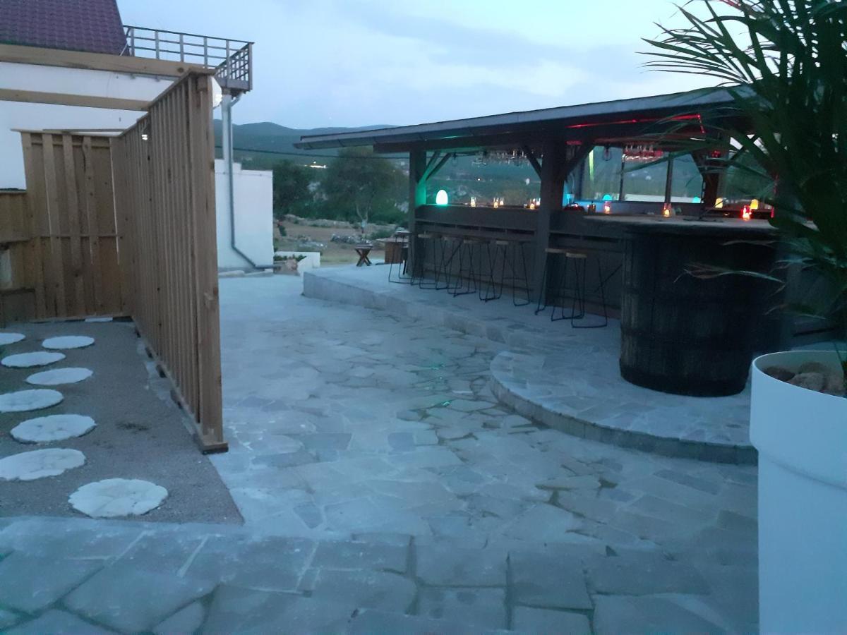 Hotel B&B Mama Mia Obrovac Kültér fotó