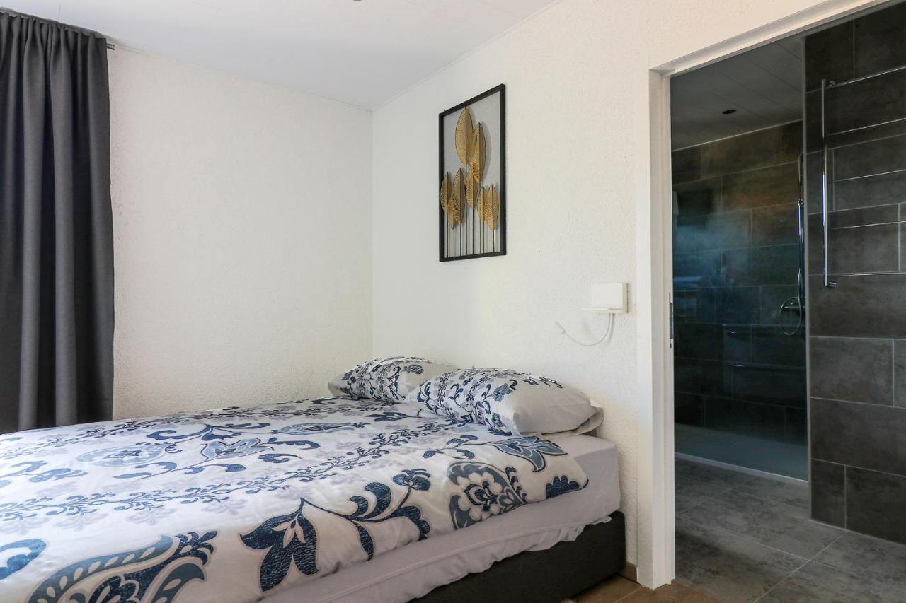 Hotel B&B Mama Mia Obrovac Kültér fotó