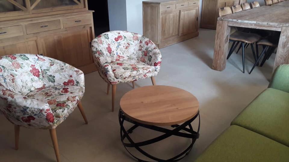 Hotel B&B Mama Mia Obrovac Kültér fotó