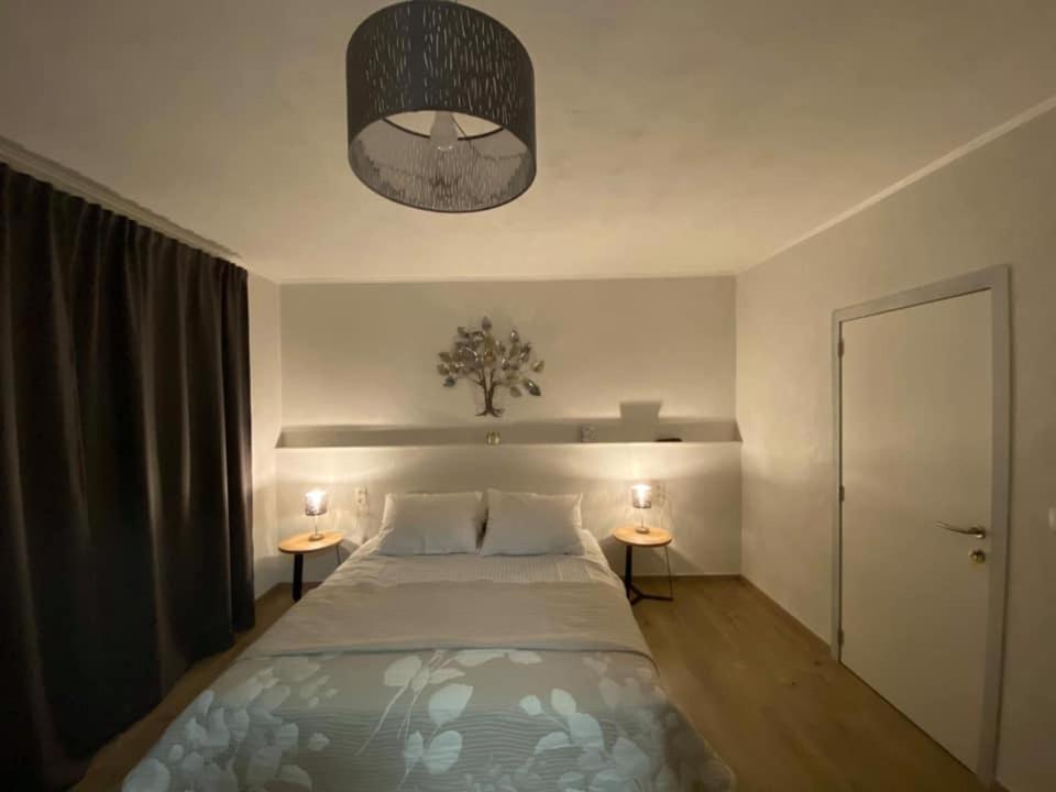 Hotel B&B Mama Mia Obrovac Kültér fotó