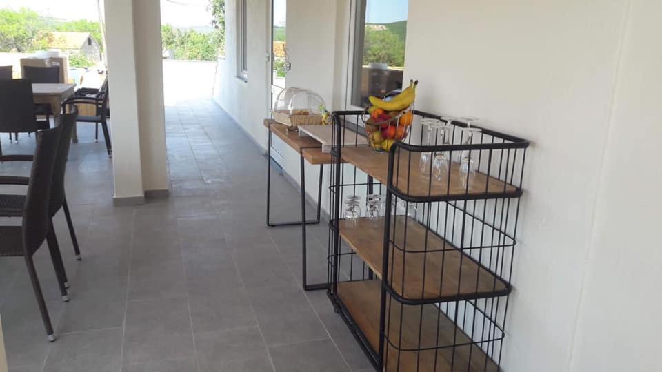 Hotel B&B Mama Mia Obrovac Kültér fotó